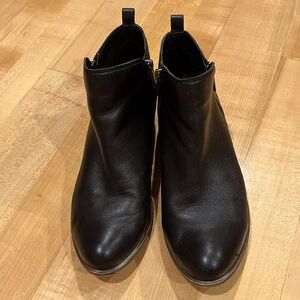 Lucky Brand Basel Bootie, Black Glove Napa, Size 10